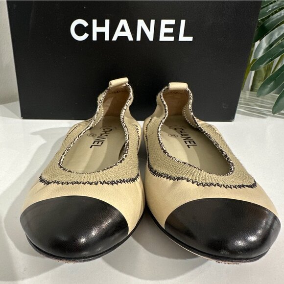 Chanel Lambskin Spirit Flats w/ Elastic & Black Cap Toe Size 7 - Picture 4 of 10